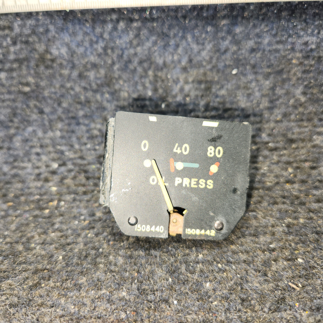 Used aircraft parts for sale, 1508440 Continental, Lycoming Oil Press Indicator