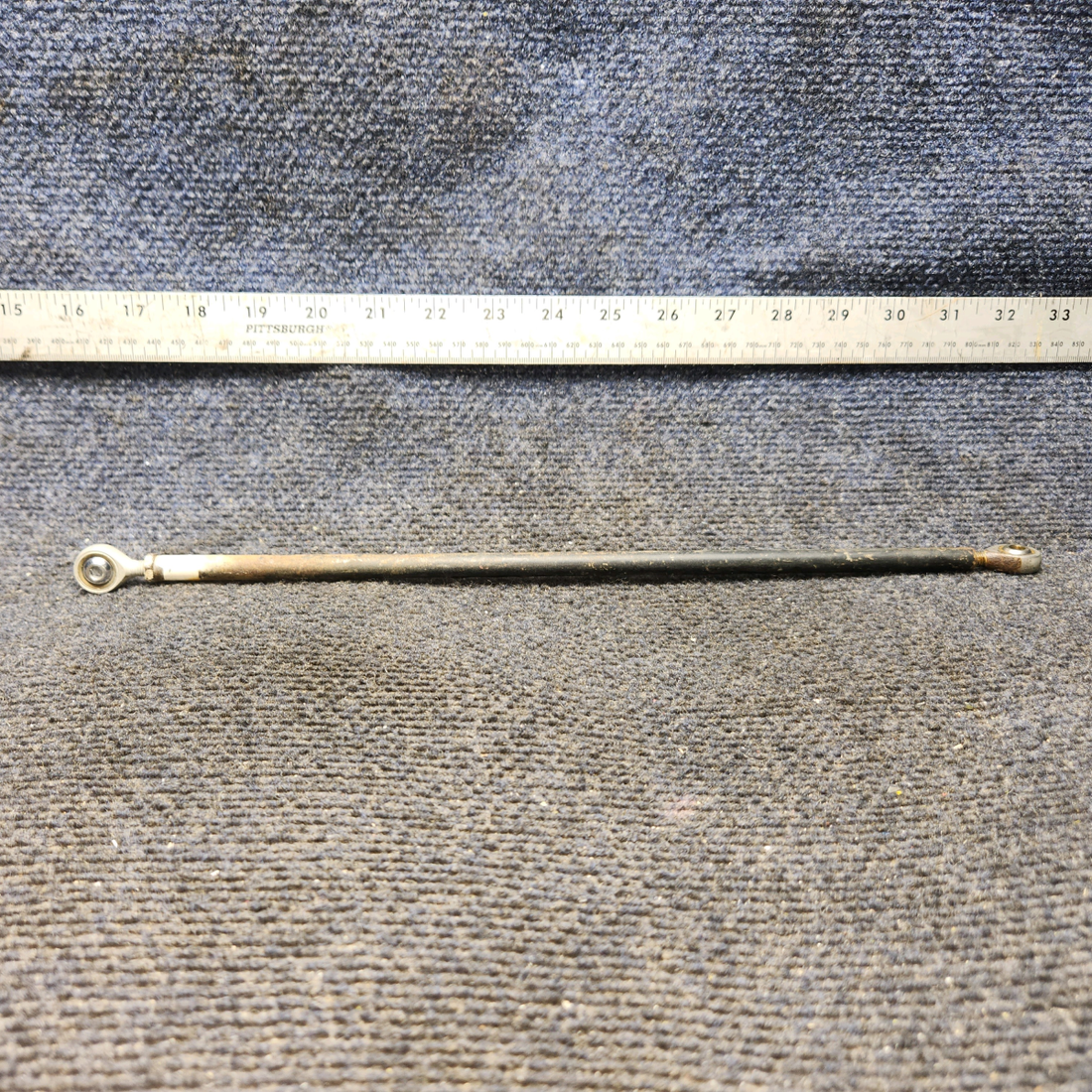 Used aircraft parts for sale, 62766-000 PIPER PA28-140 Aileron Push Rod Assembly