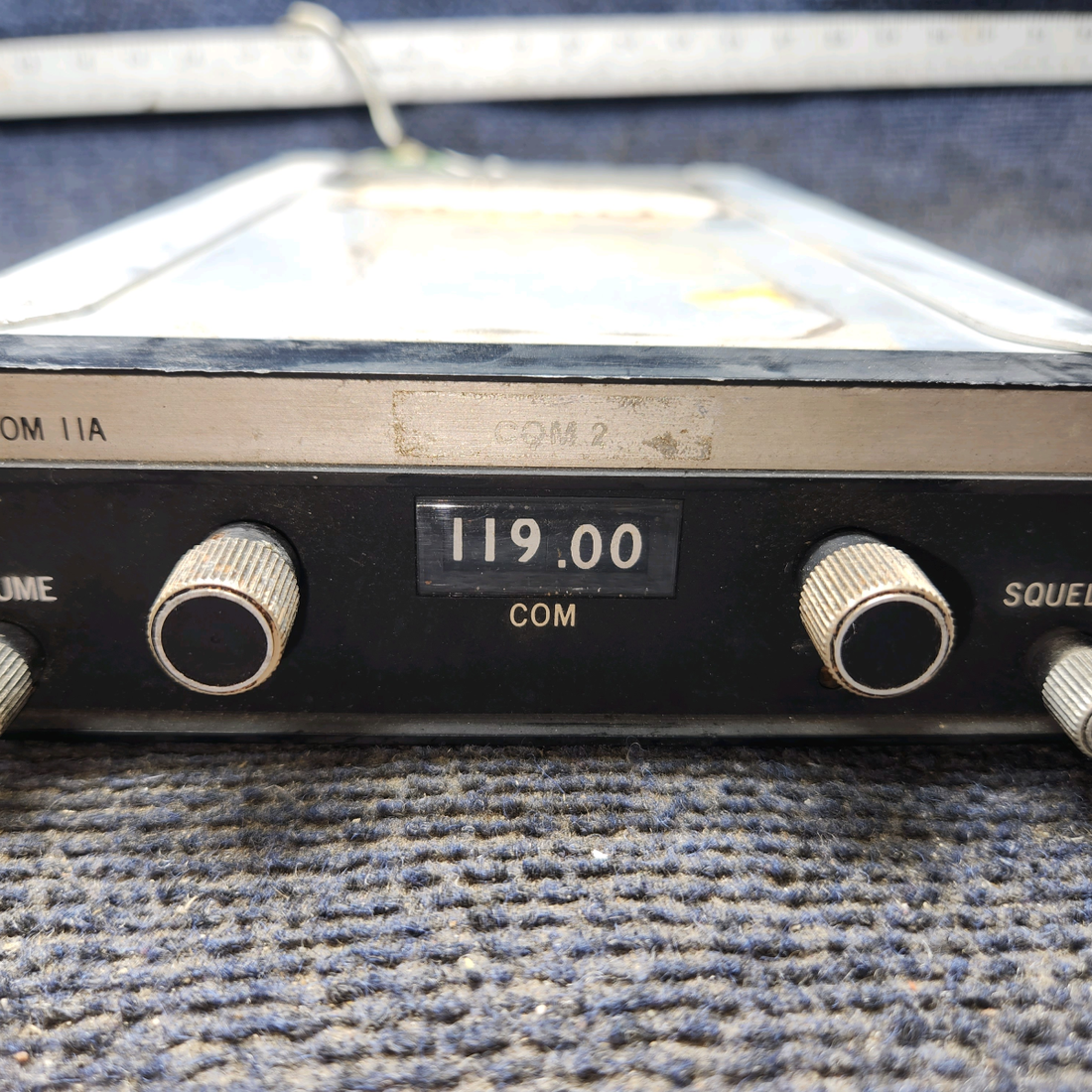 Used aircraft parts for sale, Narco COM 11A Narco Avionics Com 11A Cessna 172F COMM with tray and connector  - Untested