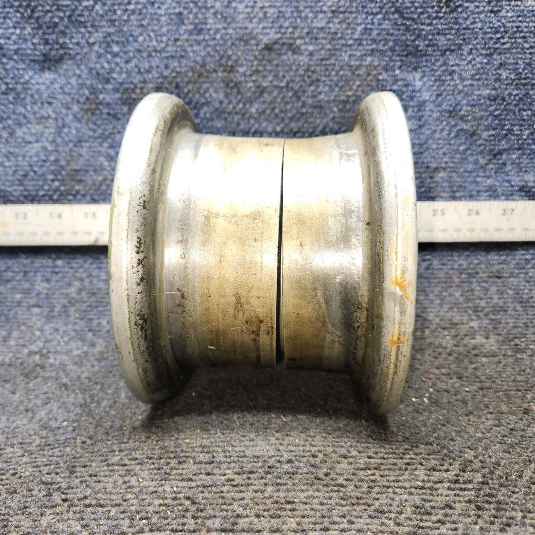 Used aircraft parts for sale, 9532102 Goodyear 5.00-5 Cessna 172 5.00-5 Wheel Assembly