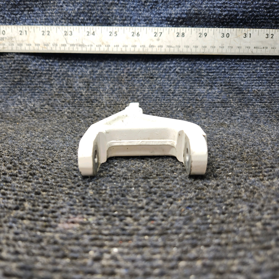 Used aircraft parts for sale, 20735-005 Piper PA32RT-300 Nose Gear Torque Link