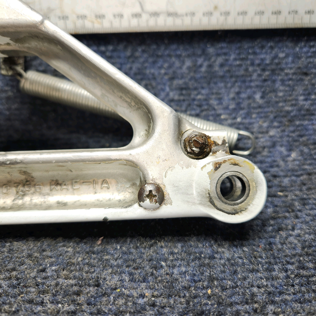 Used aircraft parts for sale, 20767-000 PIPER PA-24-250 Main Gear Link Assembly