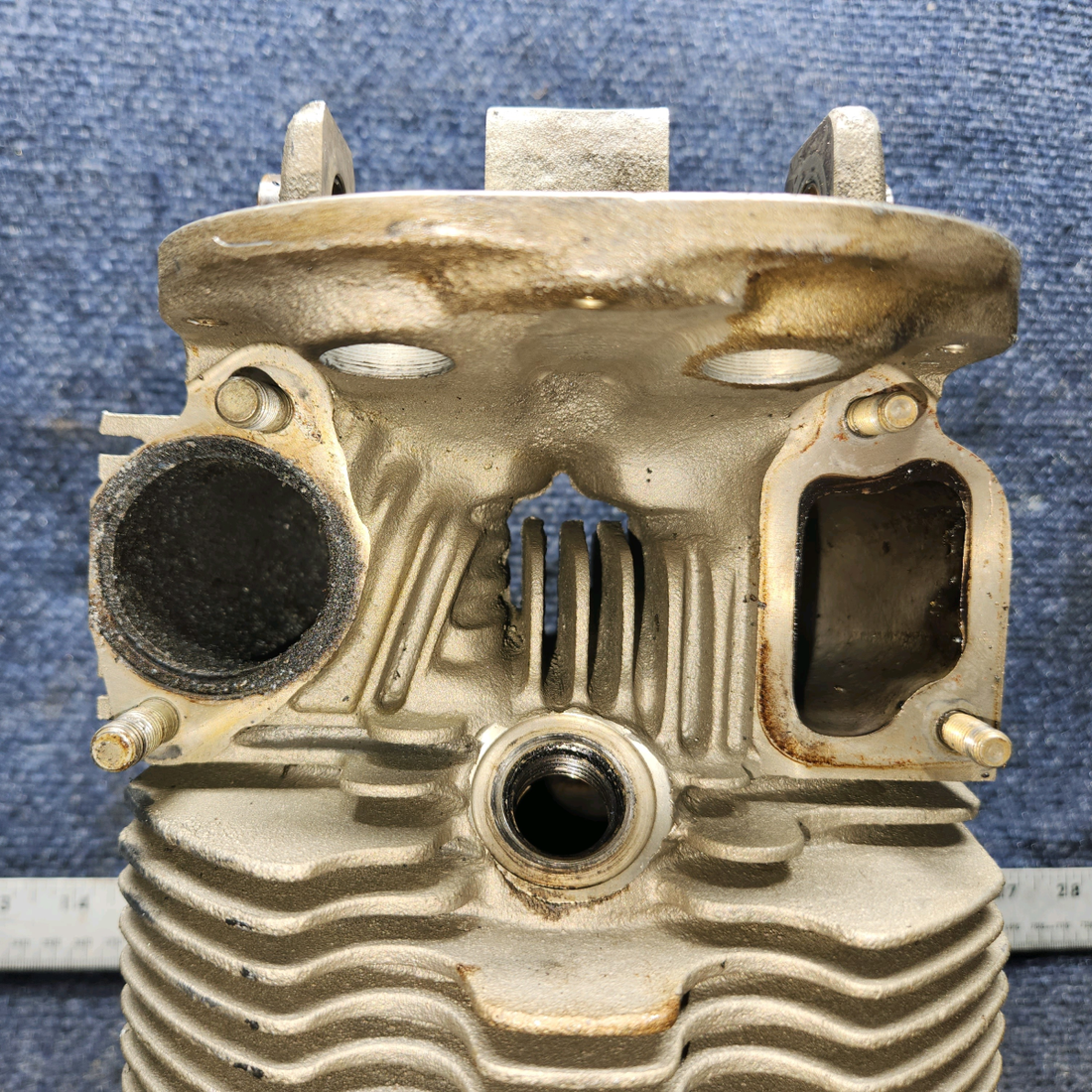 Used aircraft parts for sale, SA10200-A1 Superior O-300 Cessna 172 Cylinder with Valves and Springs