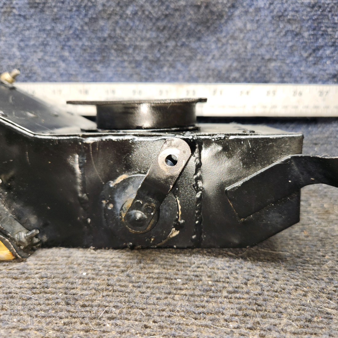 Used aircraft parts for sale, 653758 cessna 150G Carburetor Air Box