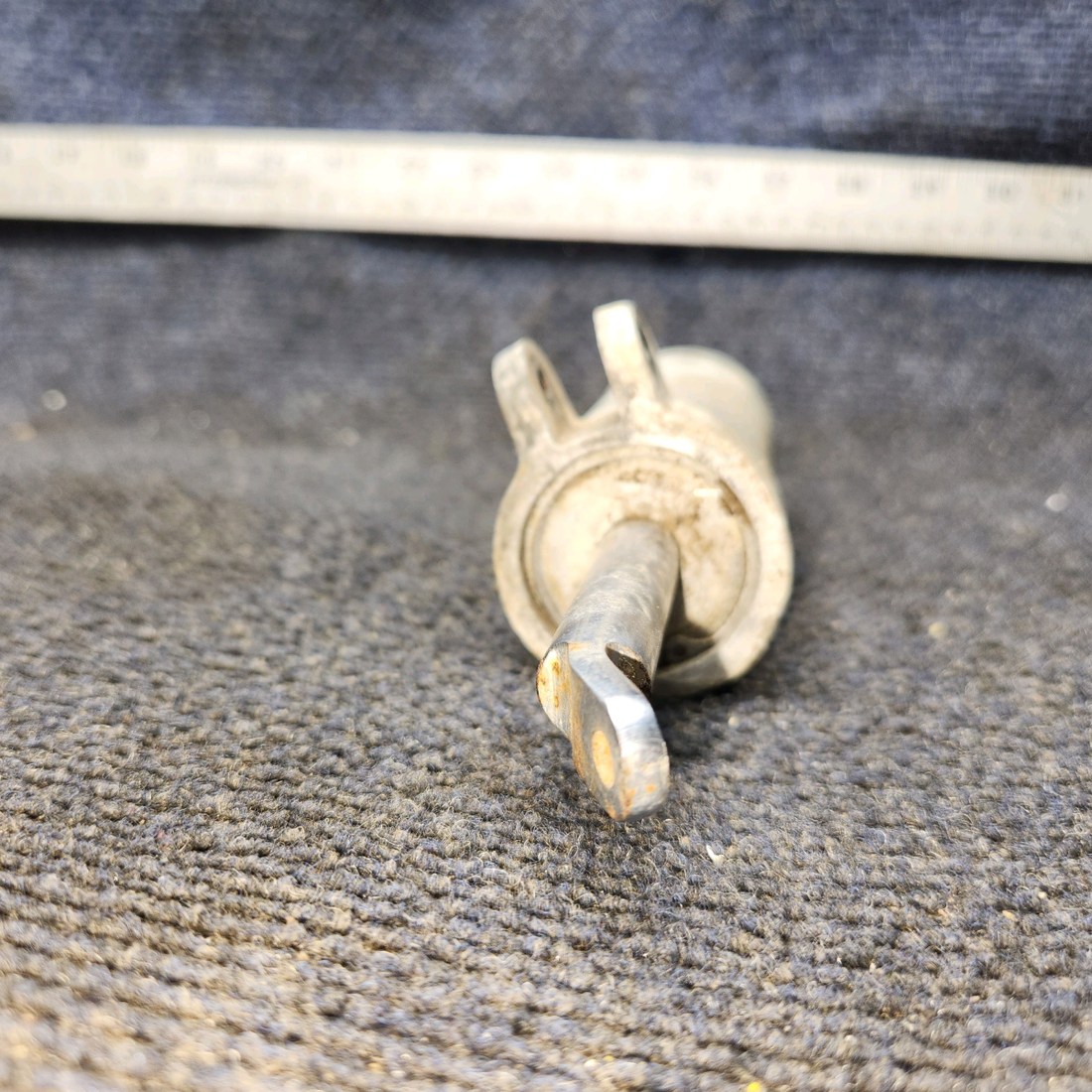 Used aircraft parts for sale, 0542119-4 Cessna 182G Shimmy Dampener Assembly