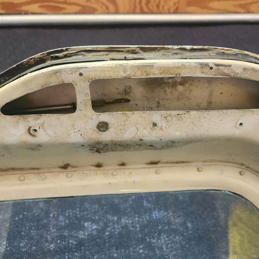 Used aircraft parts for sale, 36-420010-11 Beechcraft F33A CABIN DOOR ASSEMBLY