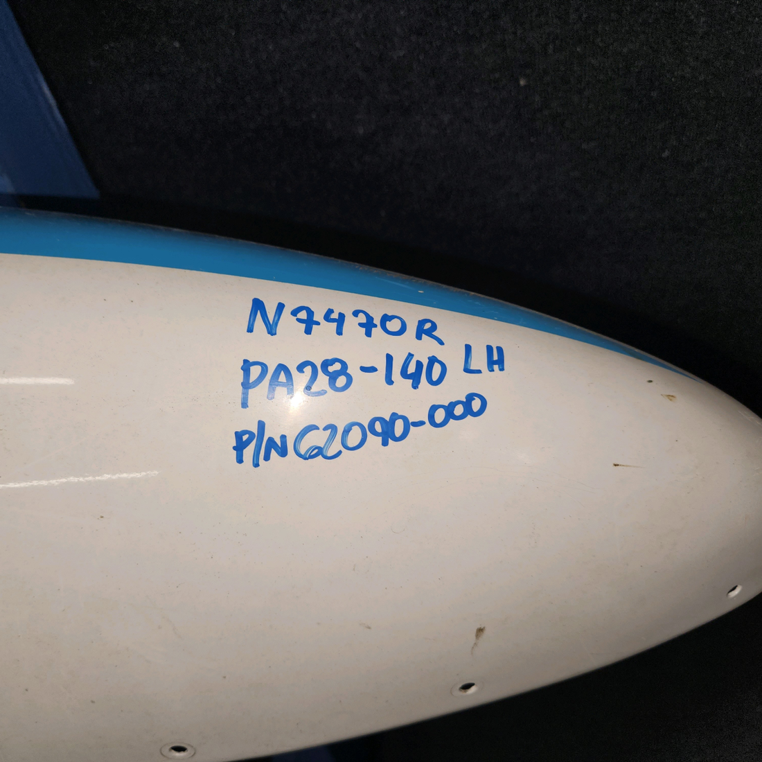 Used aircraft parts for sale, 62090-000 PIPER PA28-140 LH Wing Tip Assembly - Fiberglass