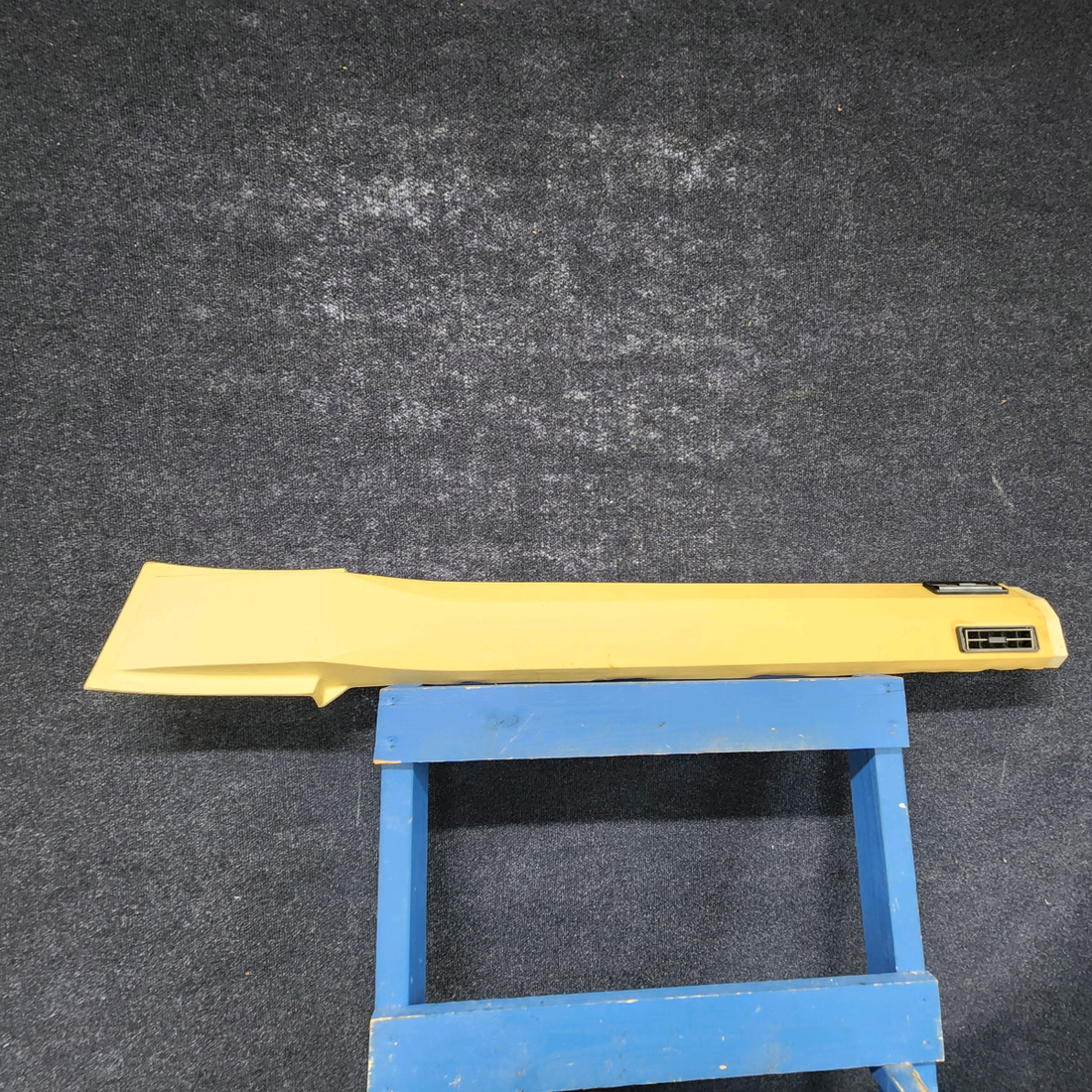 Used aircraft parts for sale, 76494-002 PIPER PA28RT-201 Duct Assy-Center Ventilation