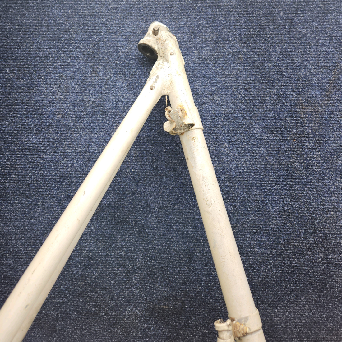 Used aircraft parts for sale, 45-815201-602 Beechcraft F35 Landing Gear Shock Absorber Assy - LH