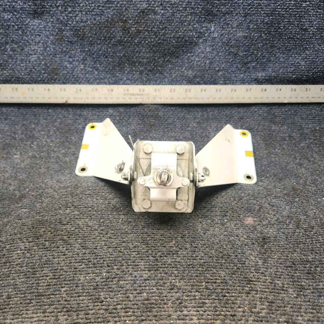 Used aircraft parts for sale, 756-217 PIPER PA-24-250 Screw & Stop Stabilator Trim Tab Assy