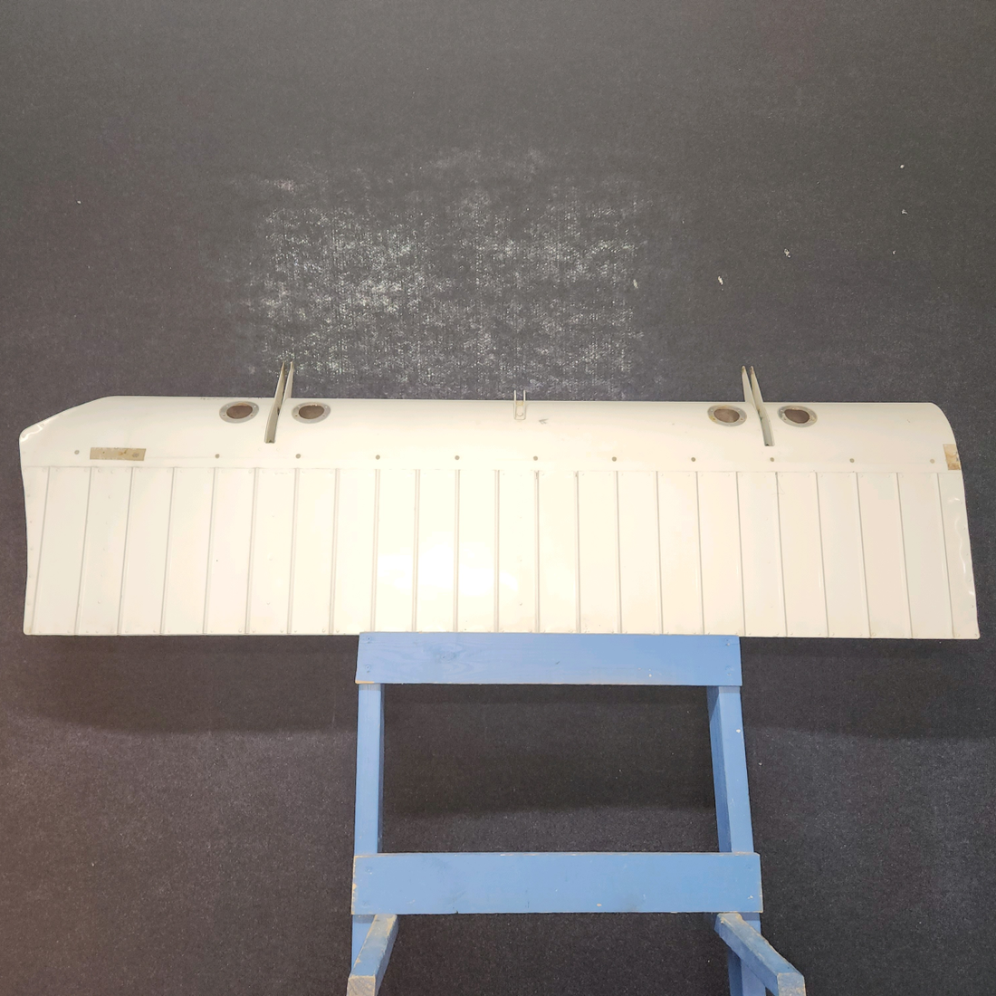 Used aircraft parts for sale, 0426901-16 cessna 150G Flap Assembly – RH