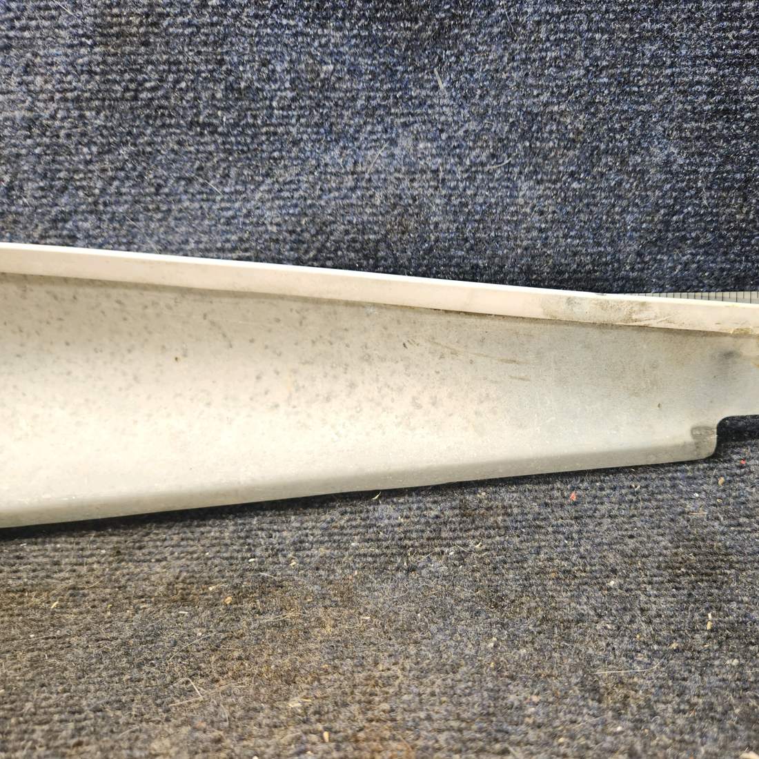 Used aircraft parts for sale, 0530010-6 cessna 172N Horizontal Stabilizer Fairing - RH