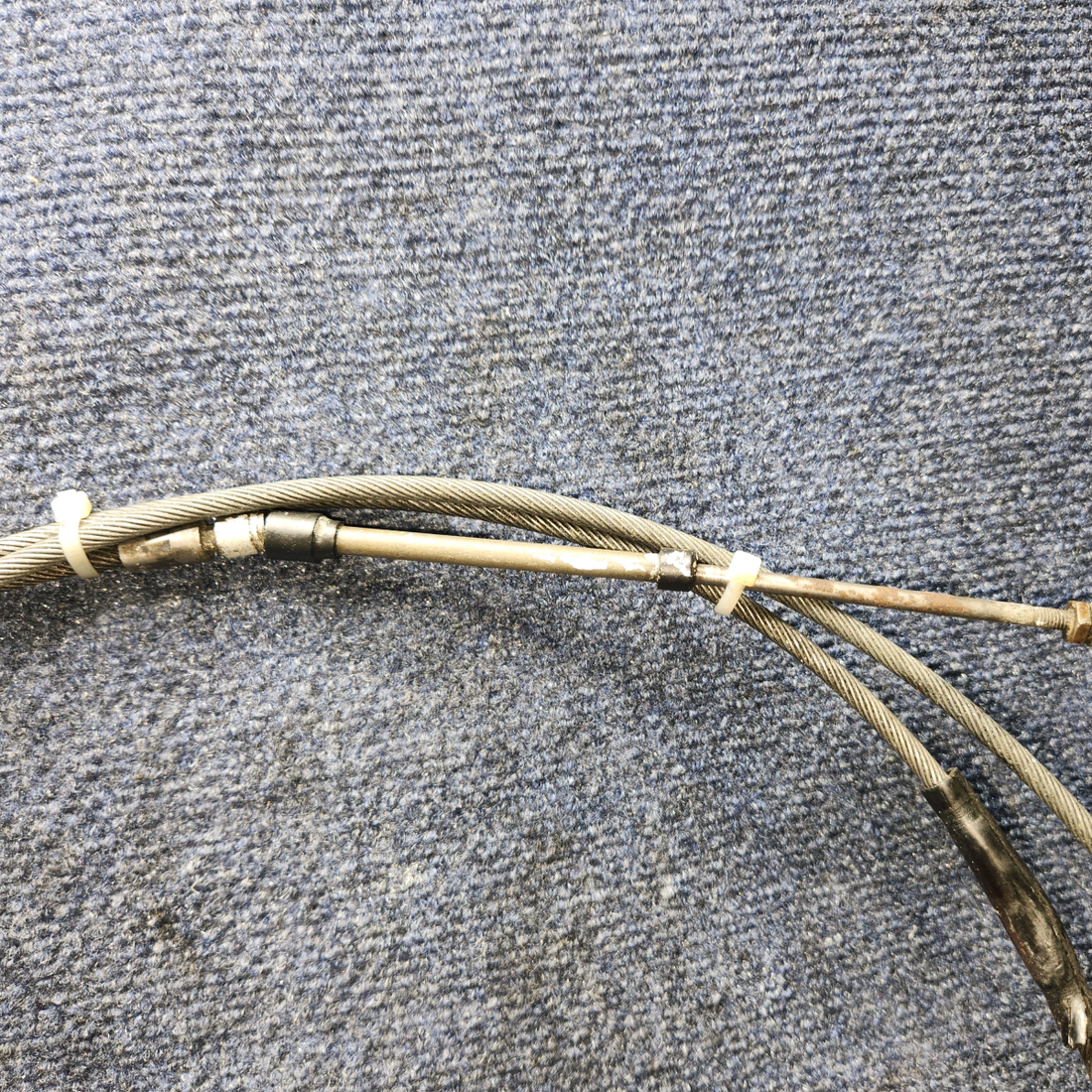 Used aircraft parts for sale, 555-815 Piper PA32RT-300 Throttle Control Cable (114" long)