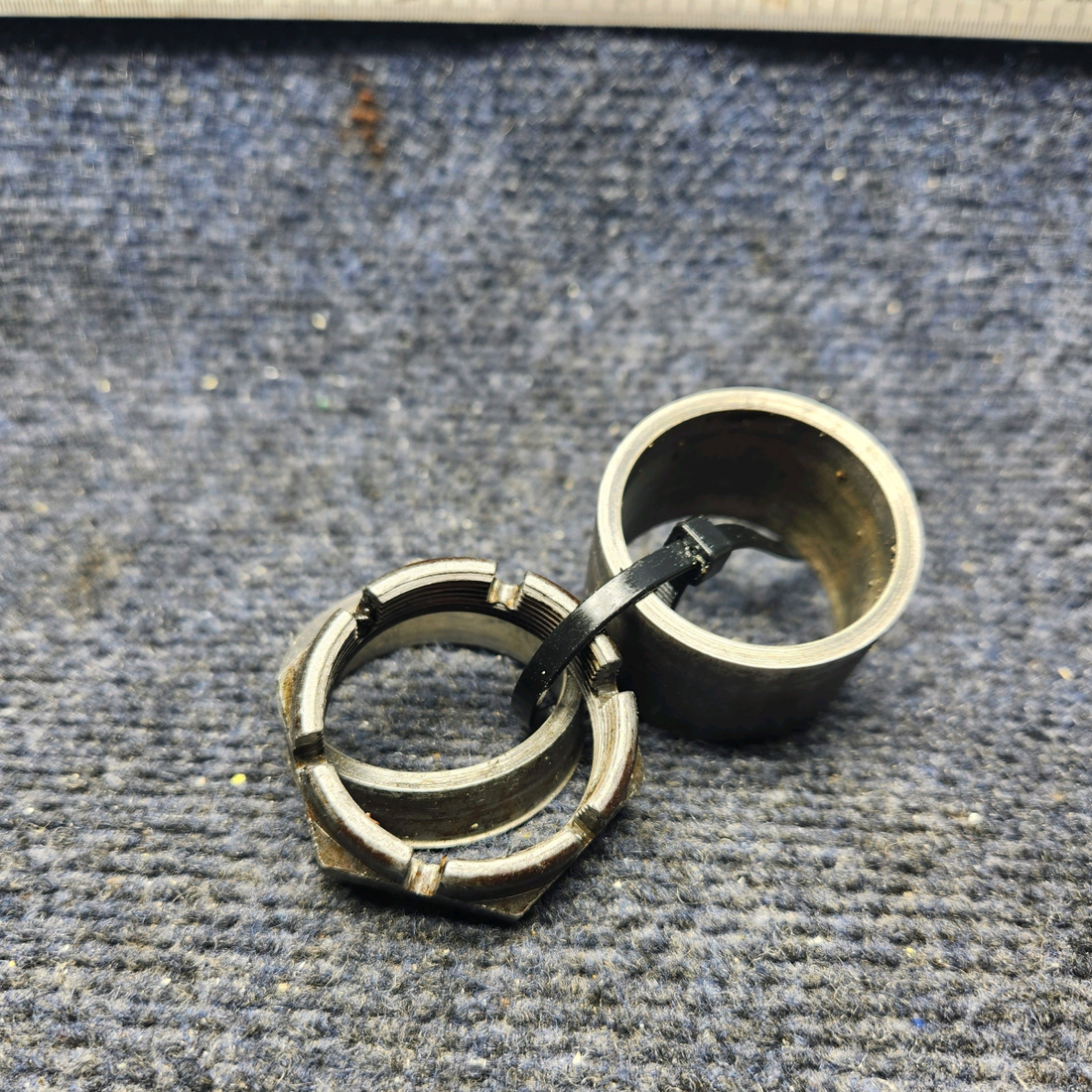 Used aircraft parts for sale, 33-810000-13 / 33-810000-15 Beechcraft F33A AXLE BUSHINGS / NUT SET MAIN GEAR