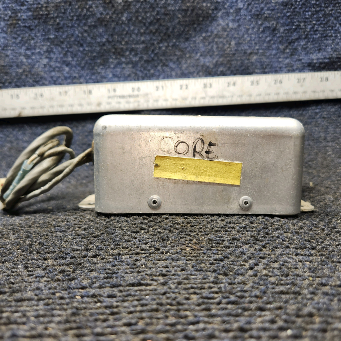 Used aircraft parts for sale, A490,T1-28 Whelen Strobe Light Power Supply (28V)