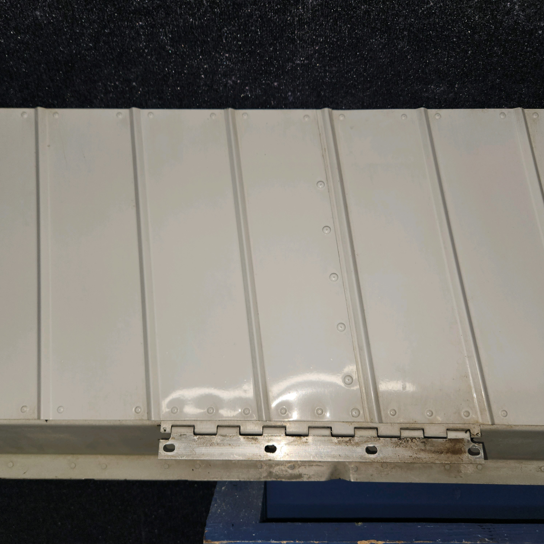Used aircraft parts for sale, 0523800 cessna 150G Aileron Assembly – LH