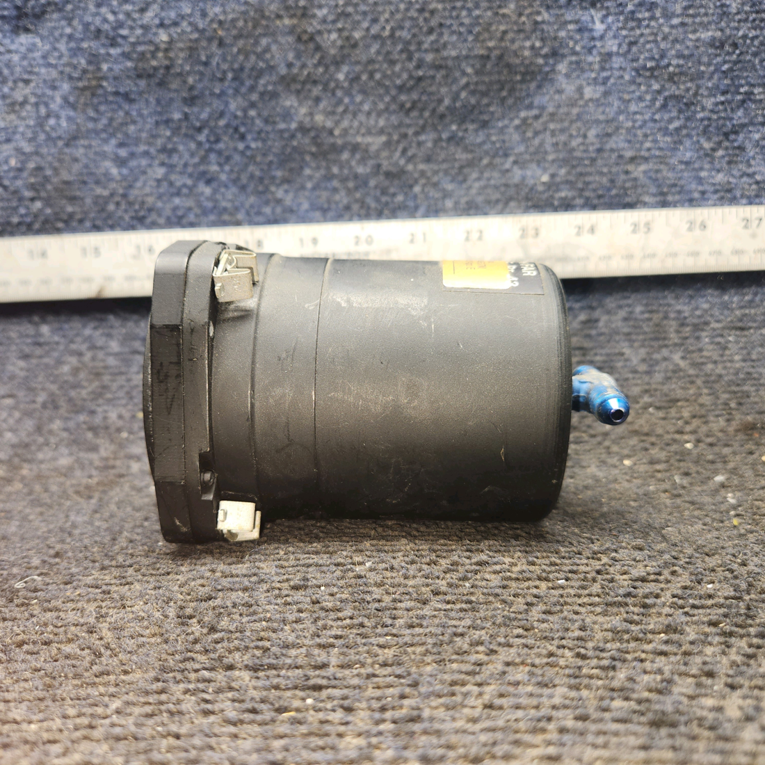 Used aircraft parts for sale, 101720-01545 Aerosonic Corp Piper PA-28-140 Altimeter