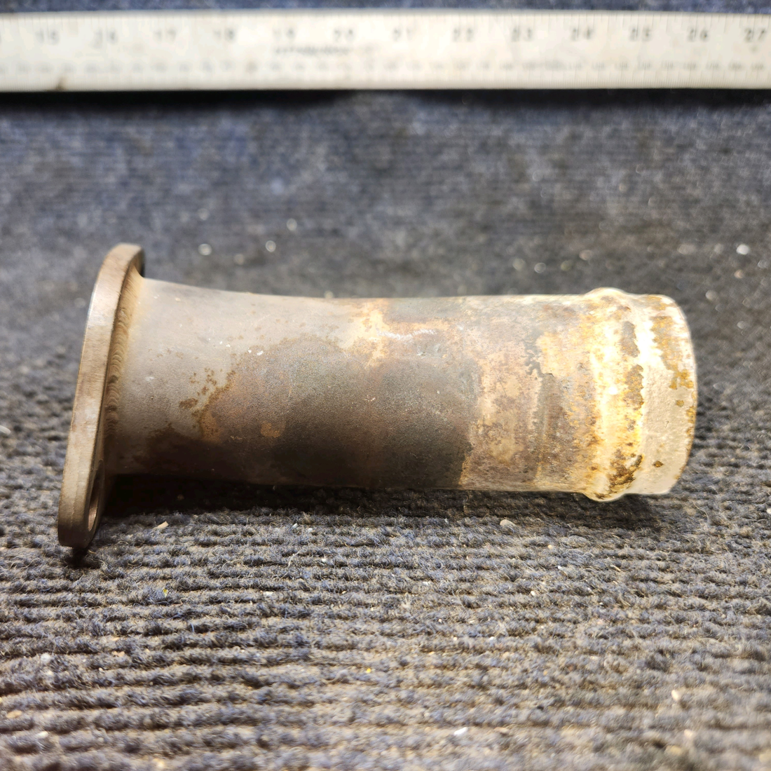Used aircraft parts for sale, 0550176-57 Cessna 172E Exhaust Curved Riser
