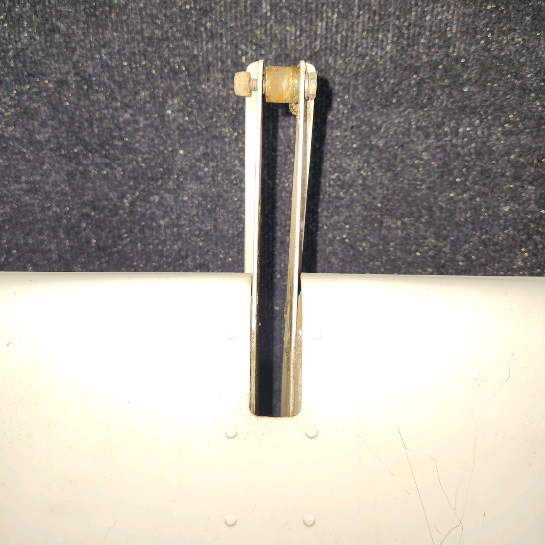 Used aircraft parts for sale, 0523902-802-2 Cessna 172S Flap Assembly RH (Heavy Duty)