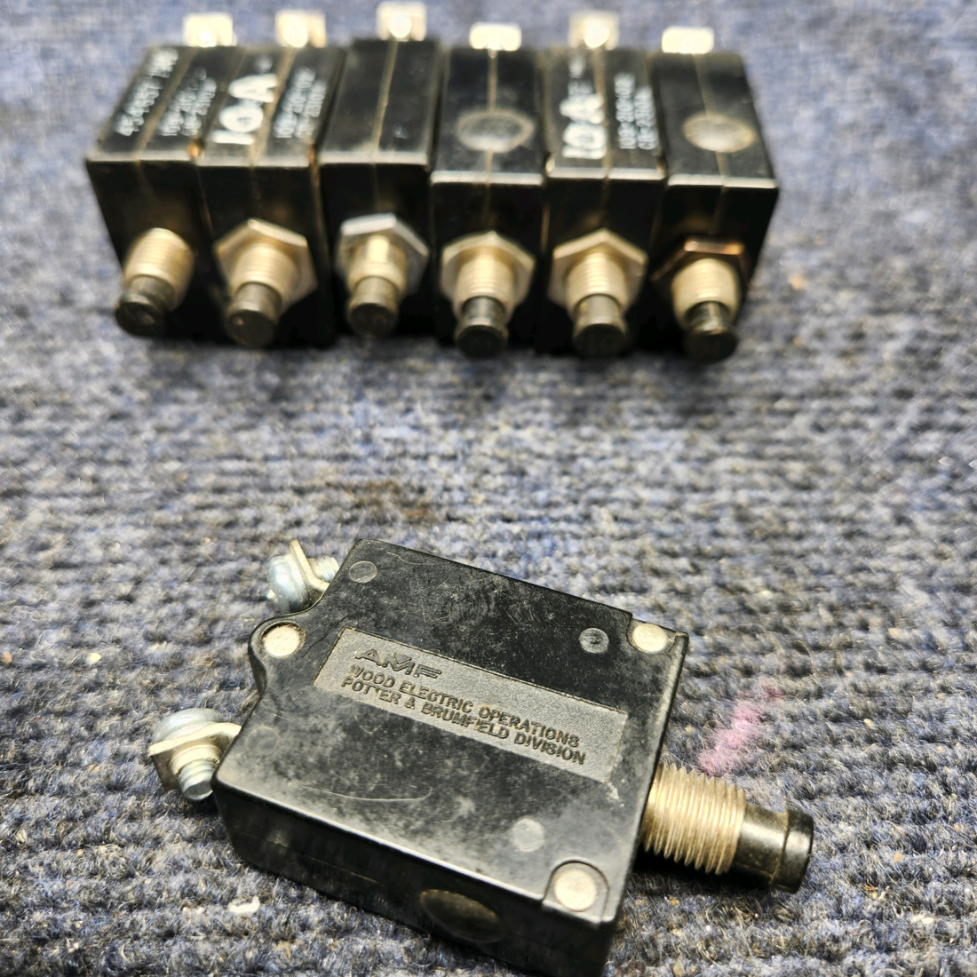 Used aircraft parts for sale, CB-2310A Wood Electric PUSH TO RESET CIRCUIT BREAKER "PRICE PER EACH"