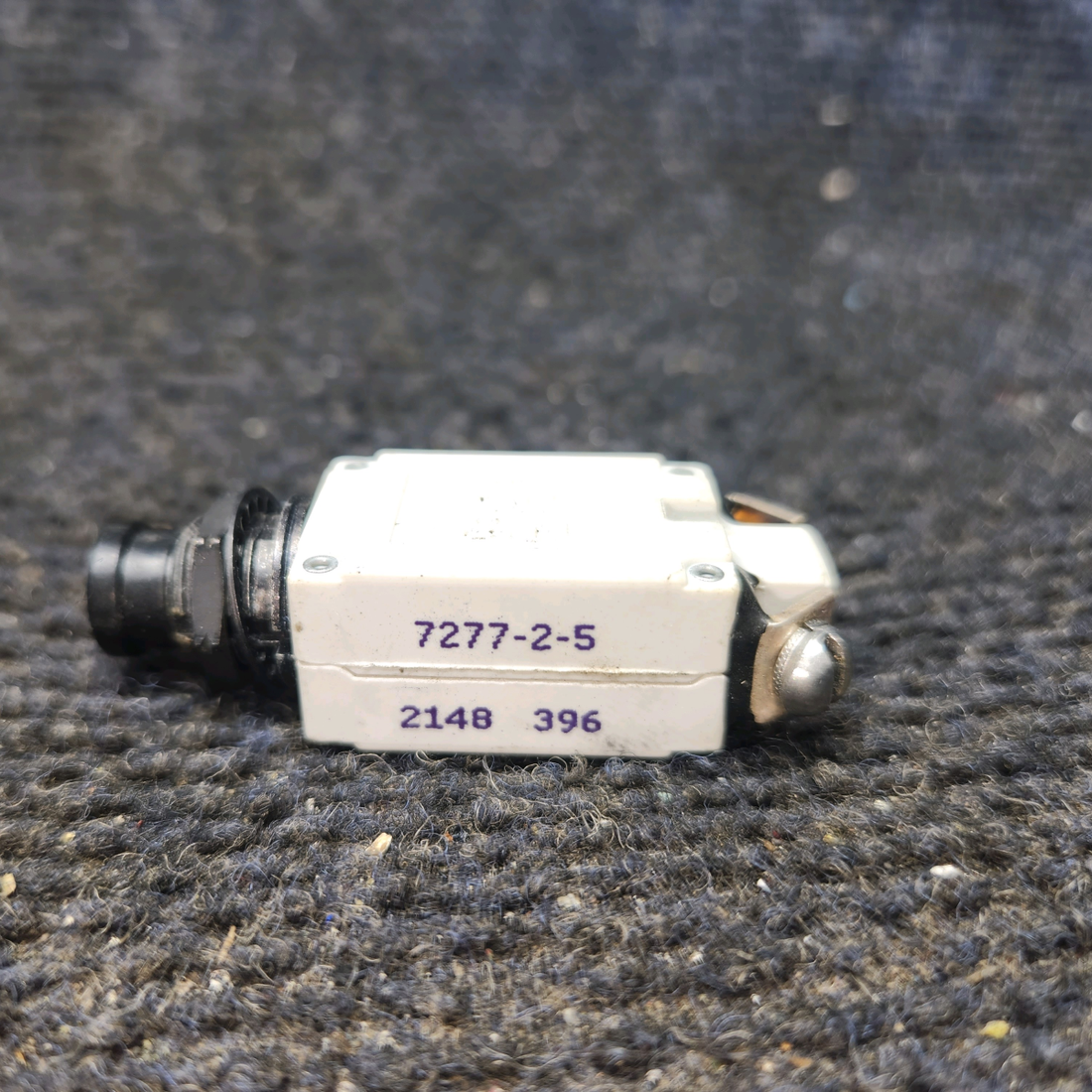 Used aircraft parts for sale, 7277-2-5 Klixon 7277 Cessna 172E Circuit Breaker  5 AMP Price Per Each