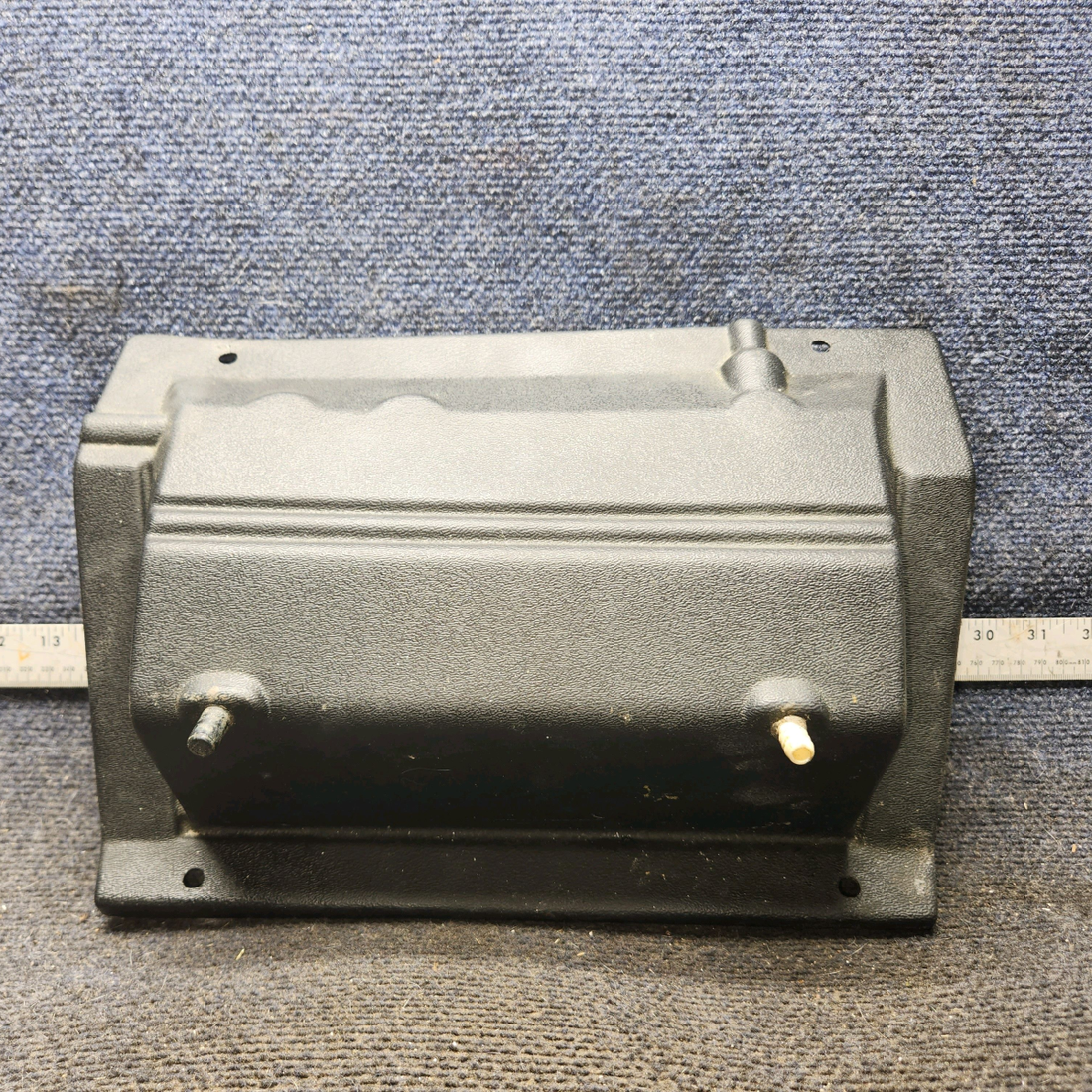 Used aircraft parts for sale, 35201-000 piper PA-28-181 Battery Box Cover Assembly