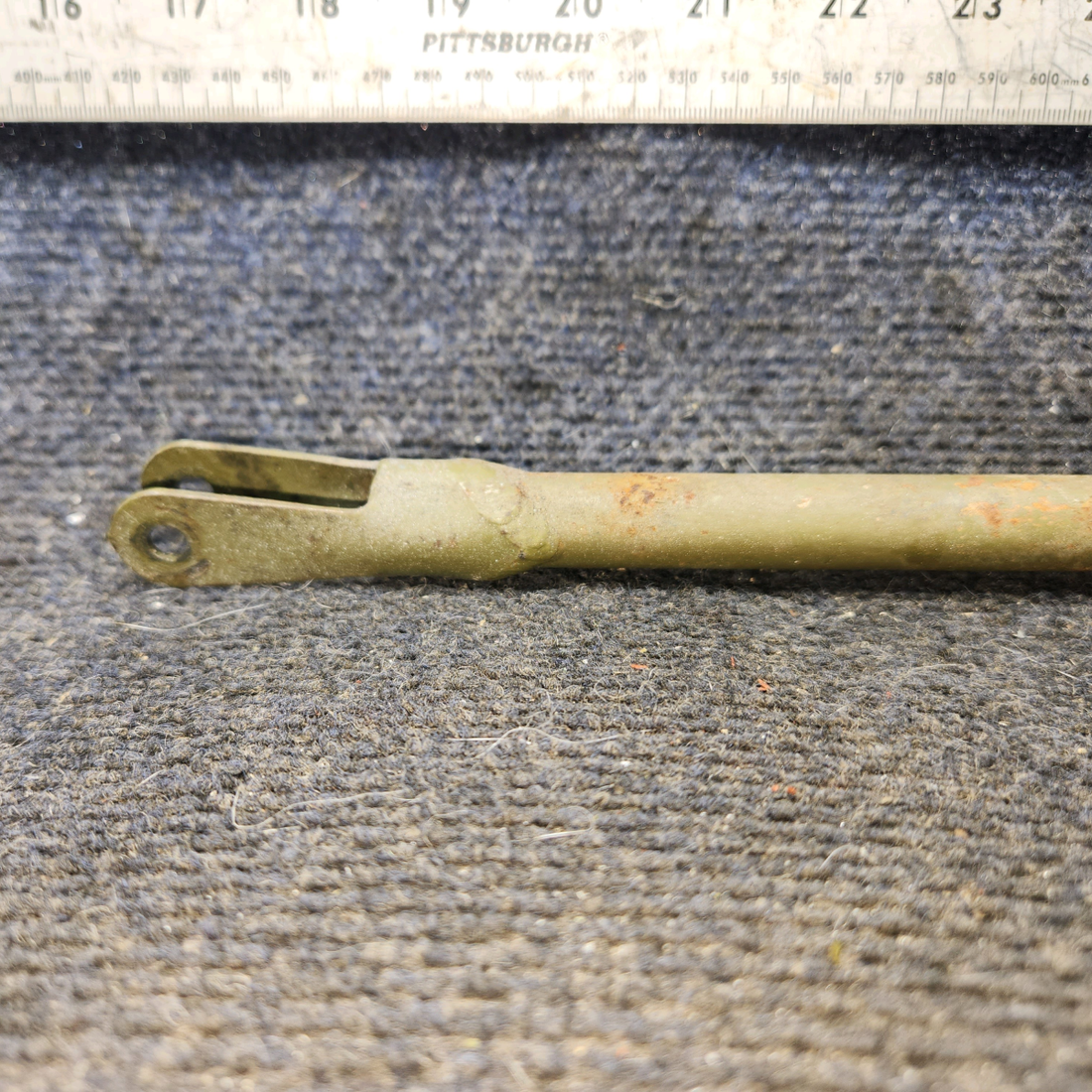 Used aircraft parts for sale, 0510161-12 cessna 172N Bellcrank to Control Tee Tube
