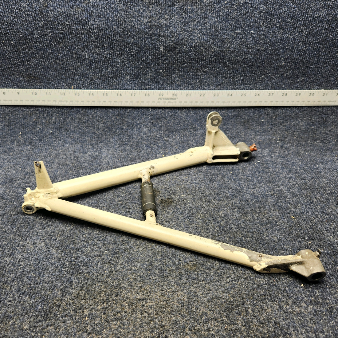Used aircraft parts for sale, 35-825072 BEECHCRAFT F35 NOSE GEAR RETRACT V BRACE UPPER