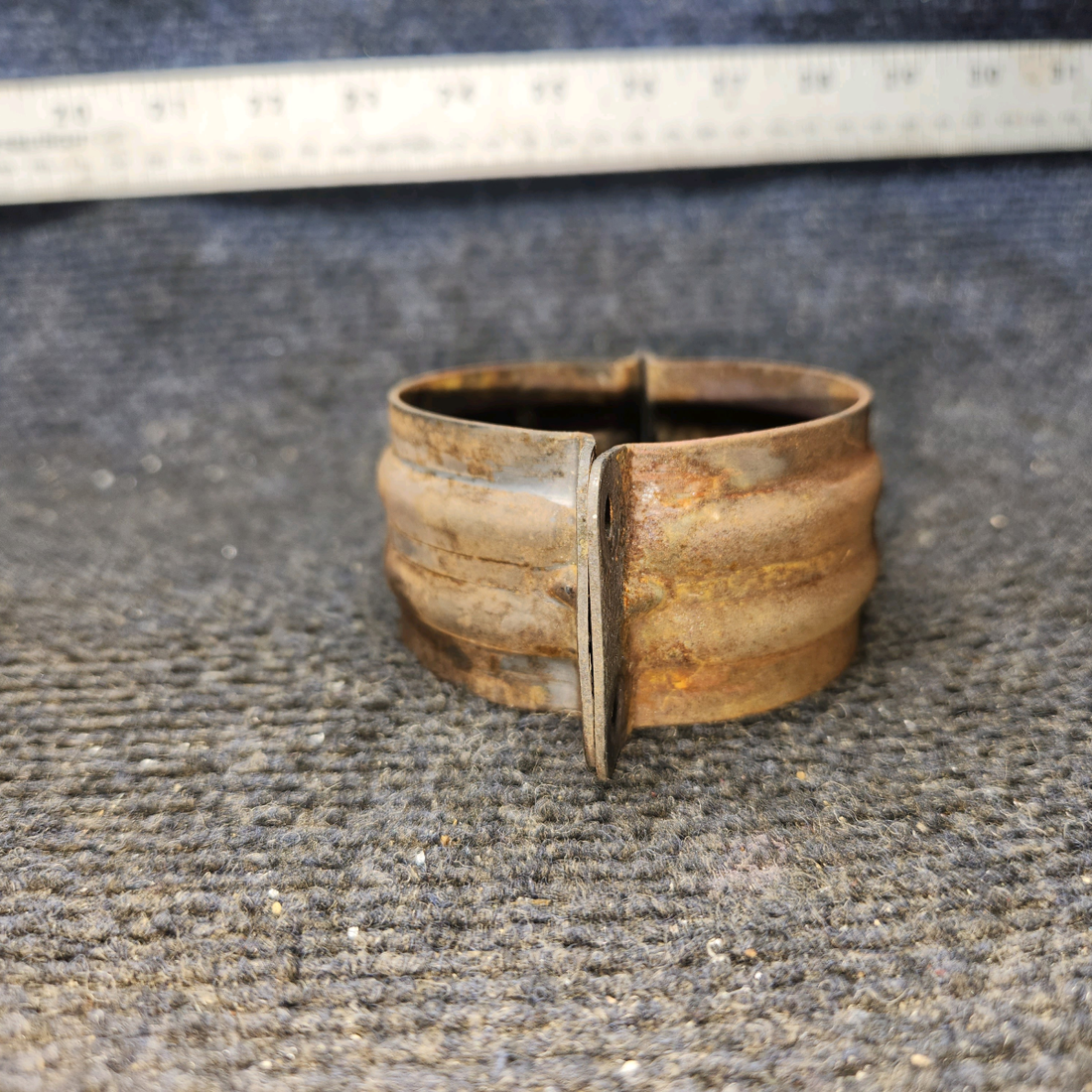 Used aircraft parts for sale, 0750161-25 Cessna 182G Exhaust Clamp