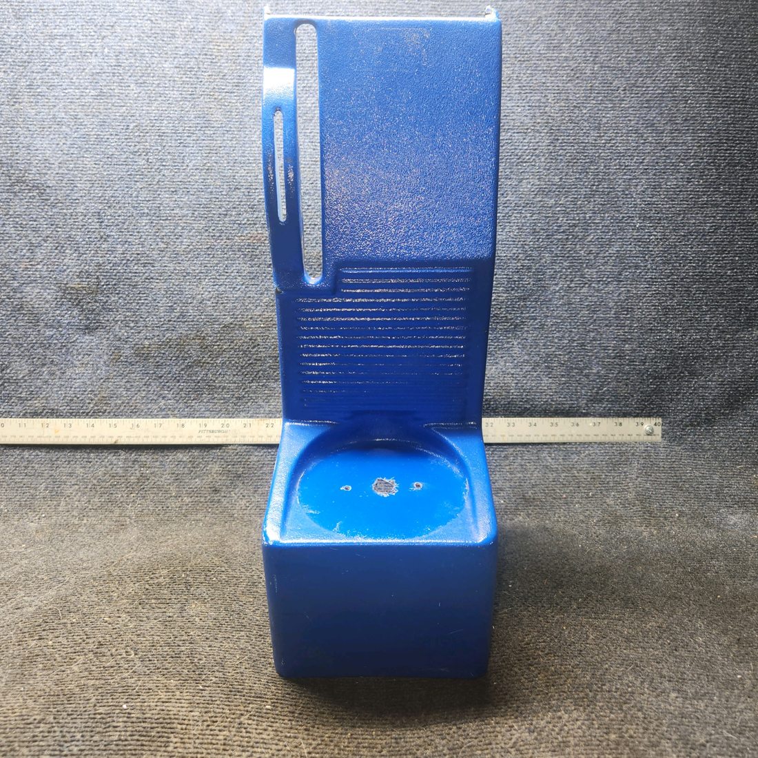 Used aircraft parts for sale, 0500233-4 cessna 172N Center Console Cover (Blue)