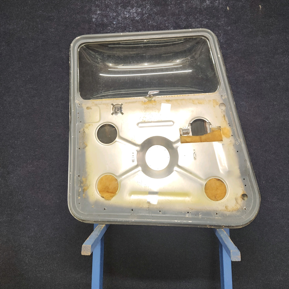 Used aircraft parts for sale, 0511460-1 Cessna 172E Cabin Door Assembly with Bubble Window - LH