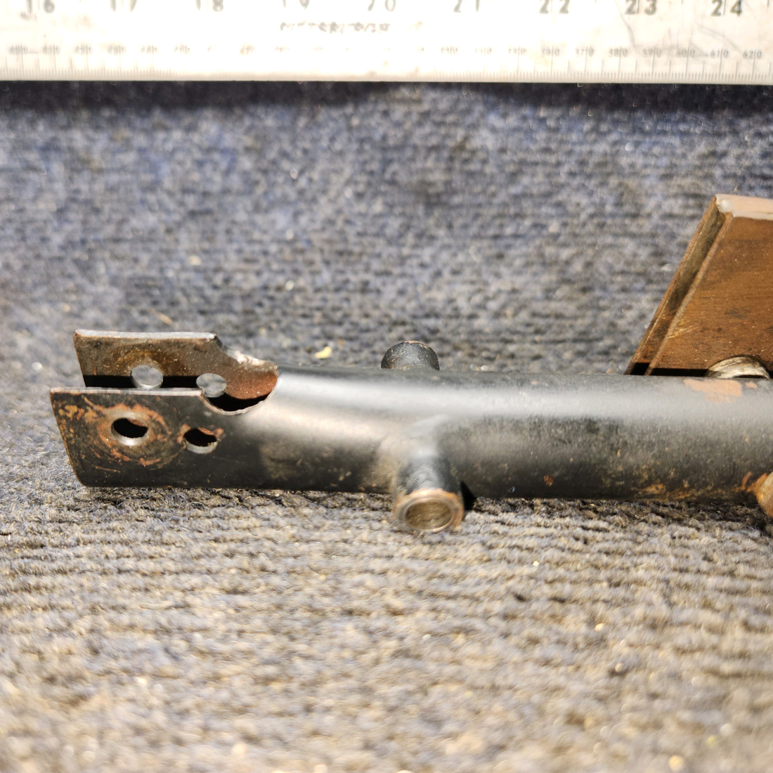 Used aircraft parts for sale, 63357-000 Piper PA-28-140 Handle Parking Brake Assy