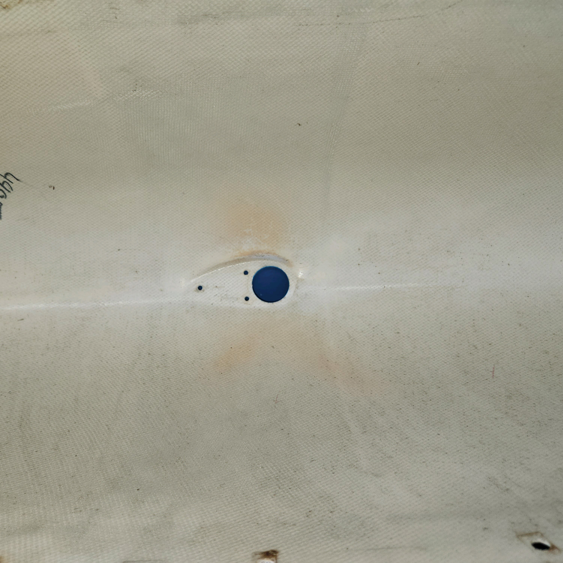 Used aircraft parts for sale, 62090-000 PIPER PA28-140 LH Wing Tip Assembly - Fiberglass