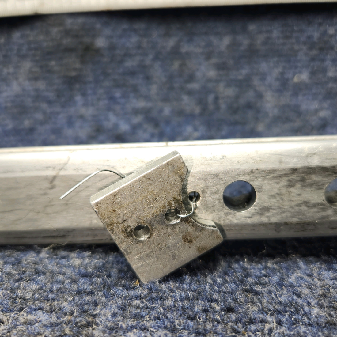 Used aircraft parts for sale, 20440-005 PIPER PA-24-250 Seat Track Outboard LH