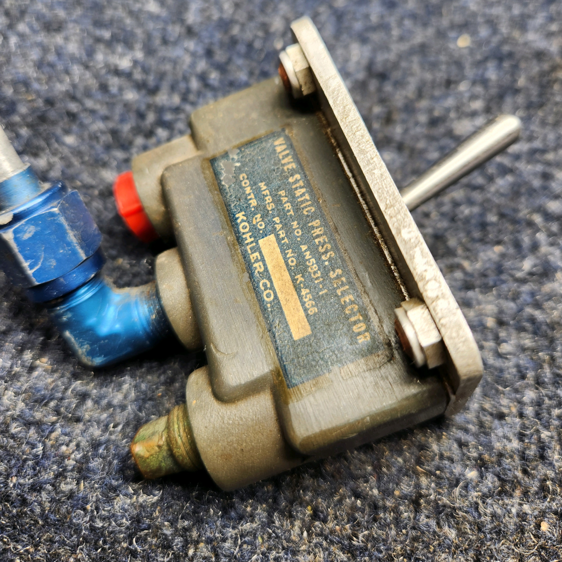 Used aircraft parts for sale, K-4566 BEECHCRAFT F35 KOHLER STATIC PRESSURE SELECTOR VALVE