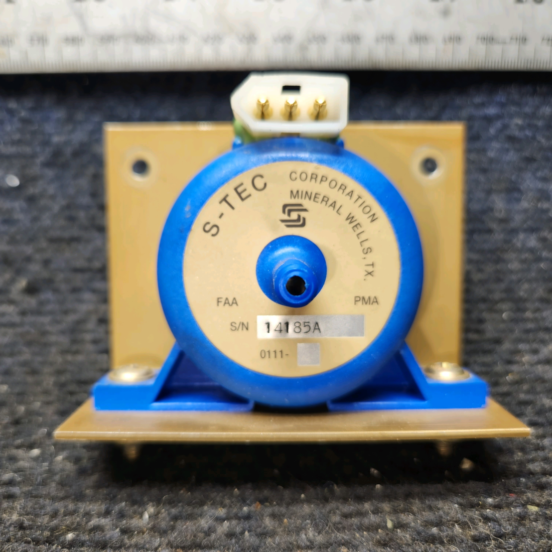 Used aircraft parts for sale, P550-5017 S-Tec Cessna 182G Altitude Sensor