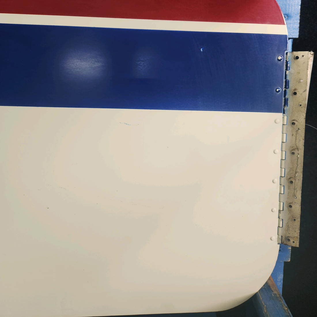 Used aircraft parts for sale, 169-410011-601 Beechcraft A23A Musketeer Custom III BAGGAGE DOOR WITH HINGE