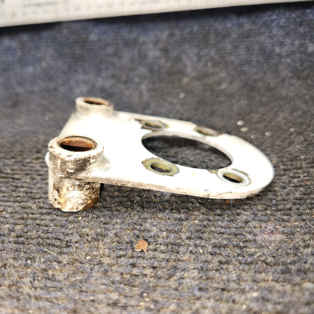 Used aircraft parts for sale, 75-37 Cleveland Cessna 172E Torque Plate Assembly