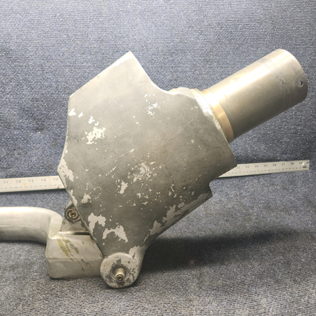 Used aircraft parts for sale, 169-820000-601 Beechcraft A24R Nose Landing Gear ASSY