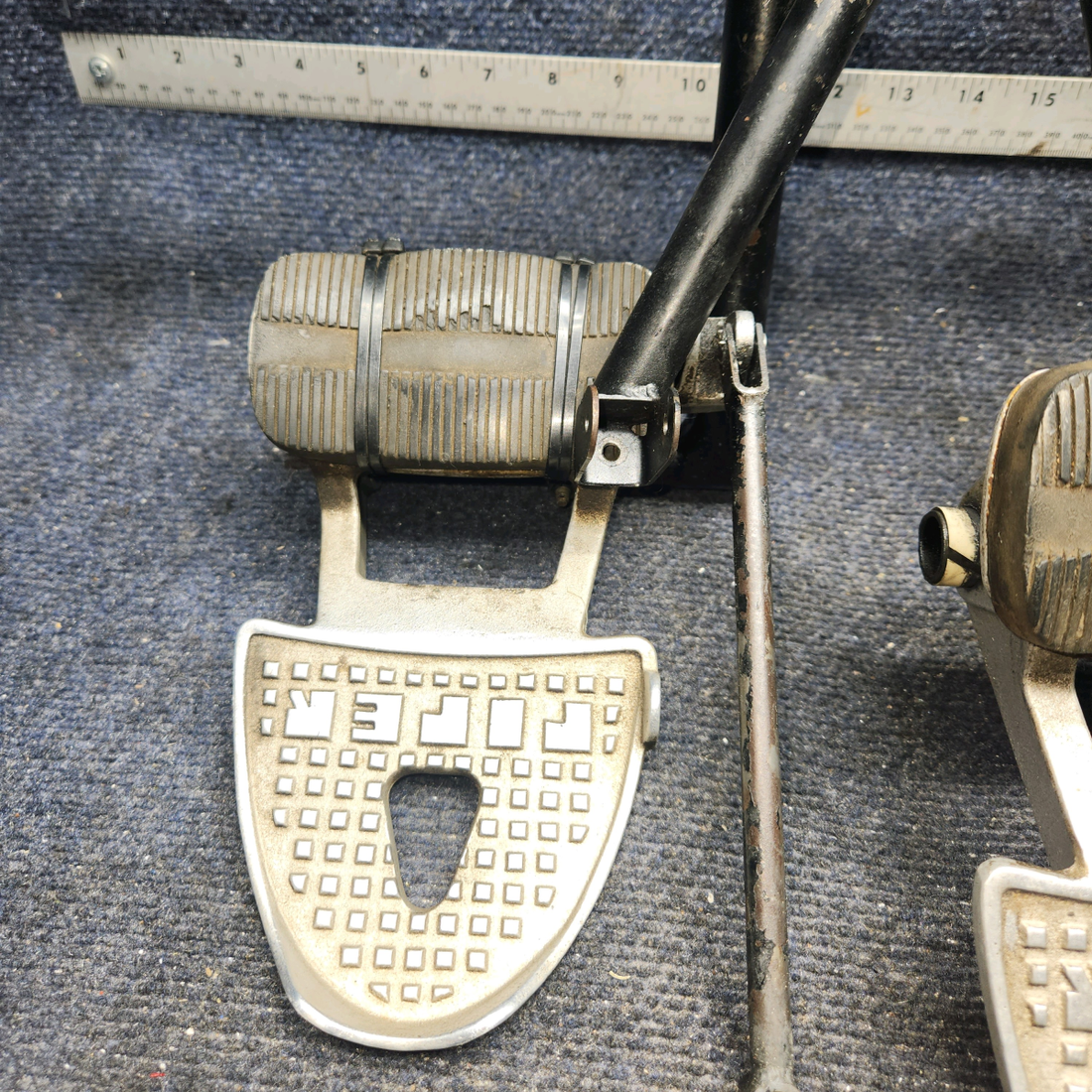 Used aircraft parts for sale, 63459-019 Piper PA28-161 Toe Brake Pedal Assy