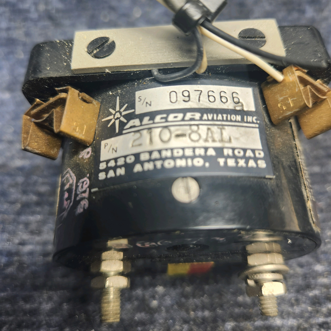 Used aircraft parts for sale, 135B75AL Beechcraft F33A BEECH EXHAUST GAS TEMPERATURE INDICATOR