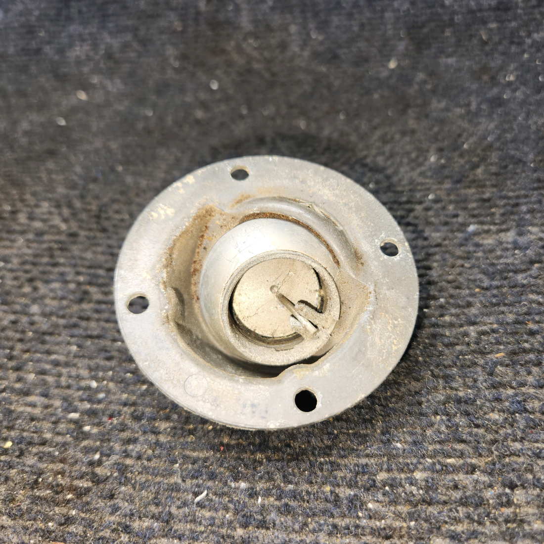 Used aircraft parts for sale, S1646-1 Cessna 172F Cabin Vent Valve Aft