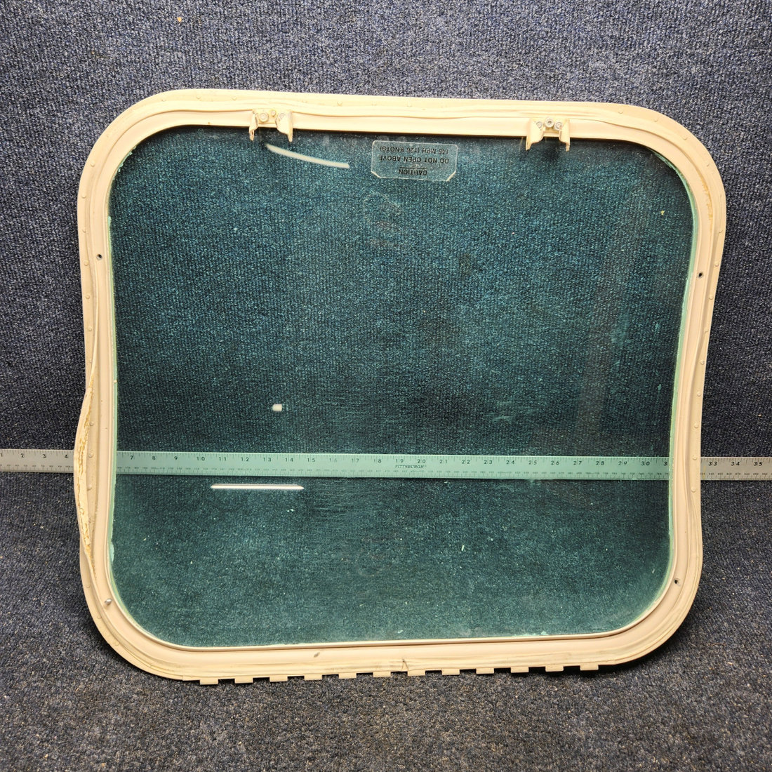 Used aircraft parts for sale, 35-410291-147 BEECHCRAFT F35 WINDOW CABIN CENTER ASSEMBLY RH (CLEAR)