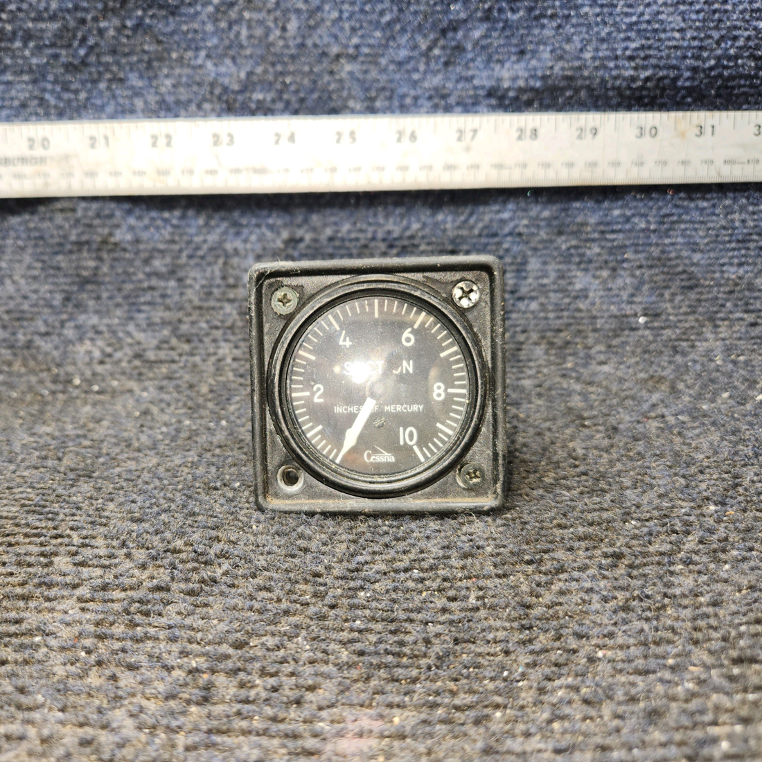 Used aircraft parts for sale, 51414-1 Cessna Cessna 182G Suction Gauge