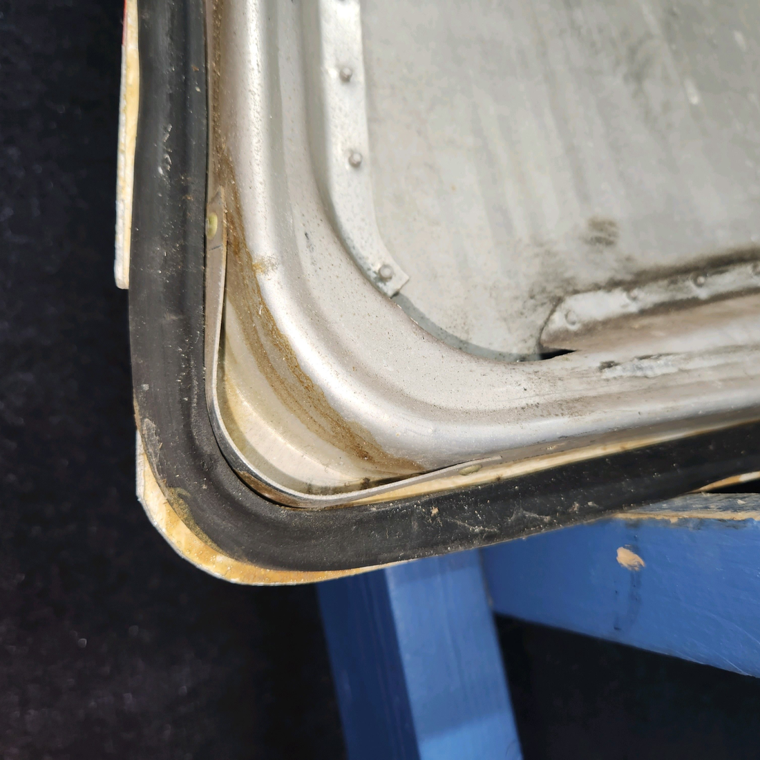 Used aircraft parts for sale, 0413033-2 cessna 150G Cabin Door – Pilot Side RH