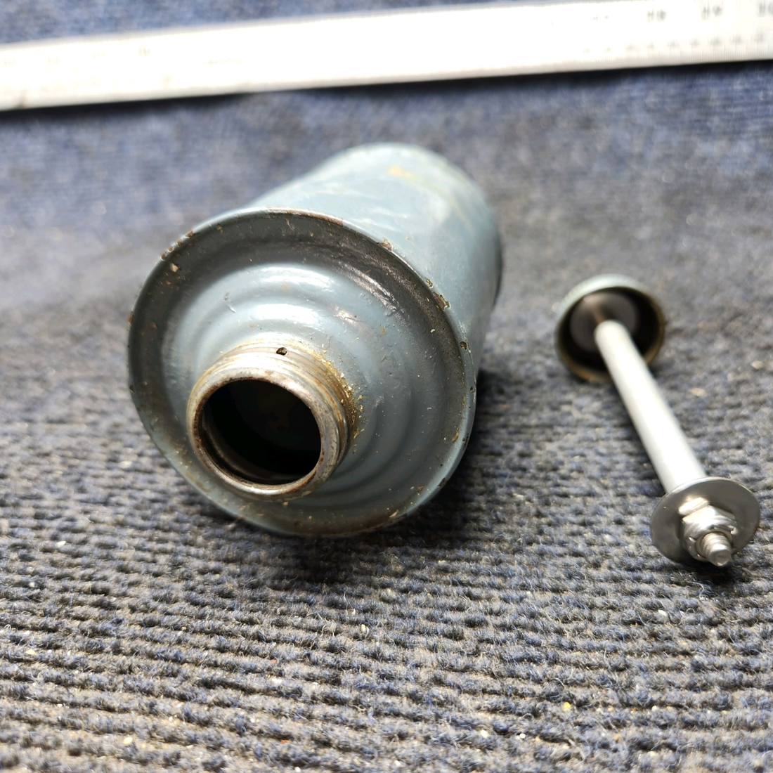 Used aircraft parts for sale, 35-815180 BEECHCRAFT F35 Hydraulic Reservoir Assembly