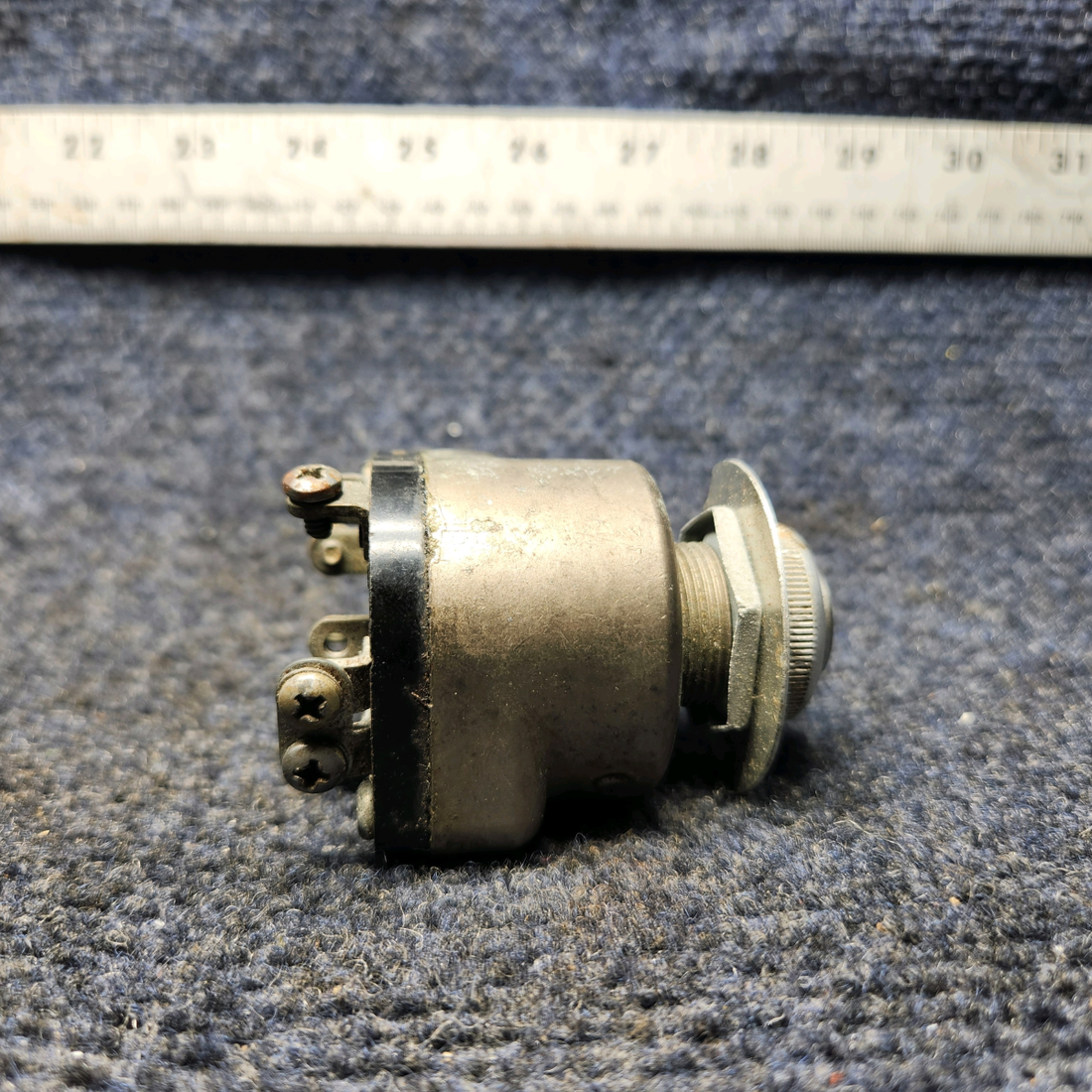 Used aircraft parts for sale, 10-357200-1 Continental Cessna 172RG Ignition Switch.