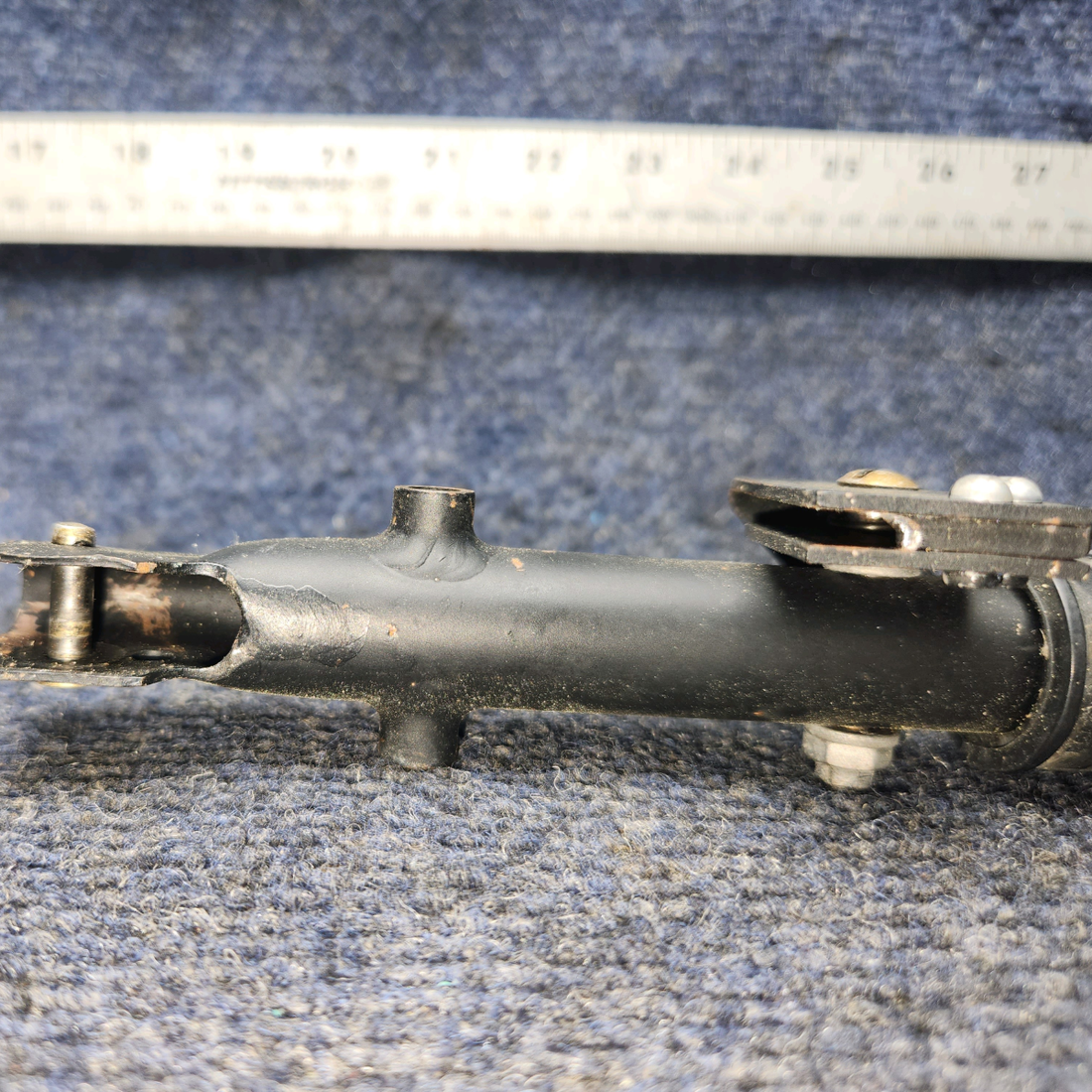 Used aircraft parts for sale, 63357-000 PIPER PA28-140 Handle Parking Brake Assy