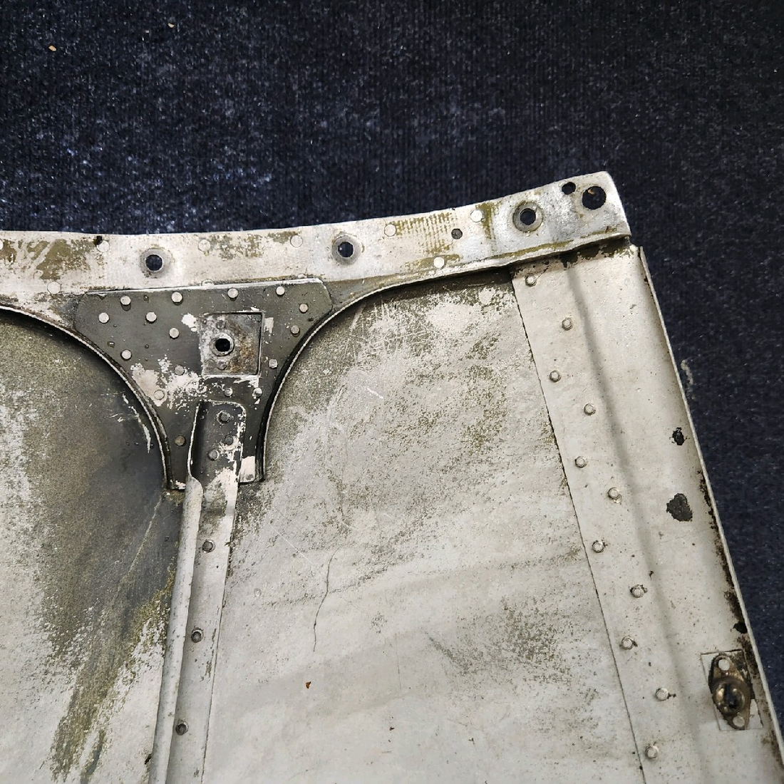 Used aircraft parts for sale, 37207-100 piper pa34-200t Bottom Cowl Assembly