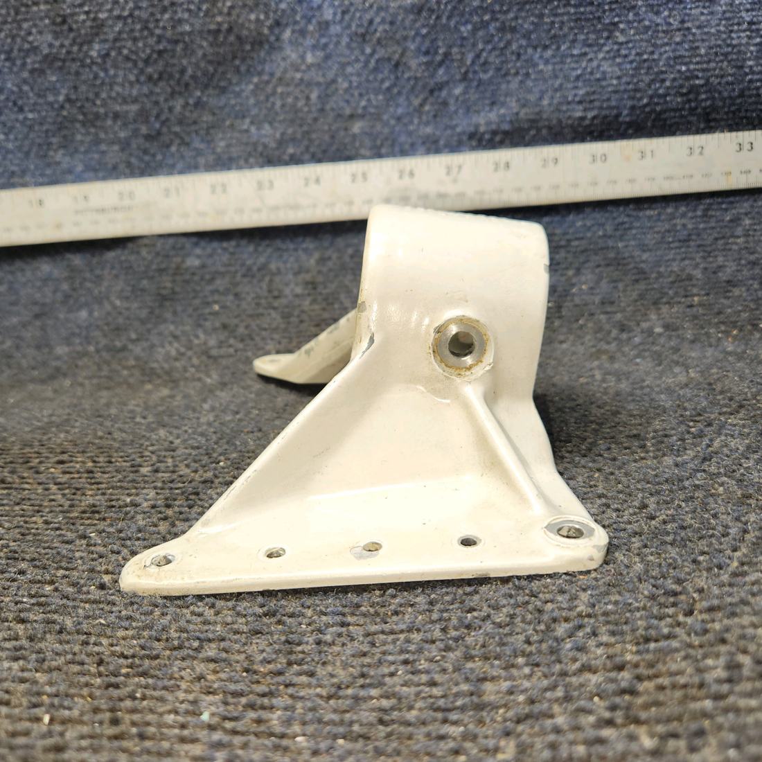 Used aircraft parts for sale, 0543013-1 Cessna 172E Upper Nose Gear Fitting